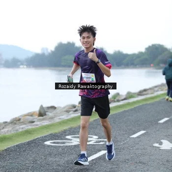 Runner Photo 8427860