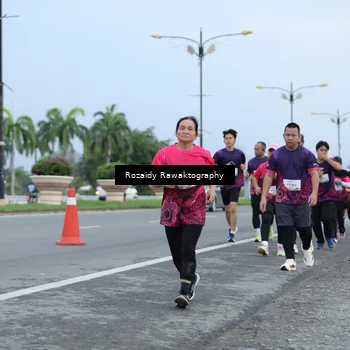 Runner Photo 8427865