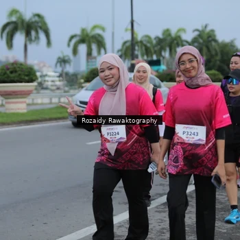 Runner Photo 8427873