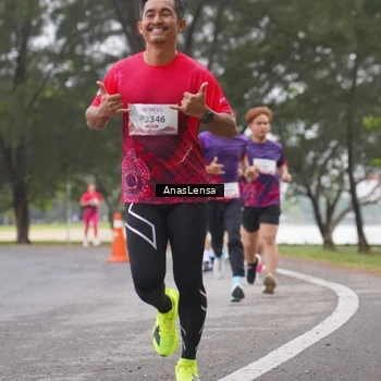 Runner Photo 8427911