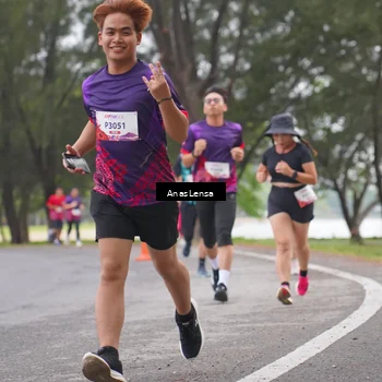 Runner Photo 8427922