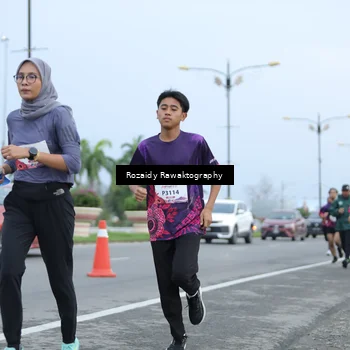 Runner Photo 8427944