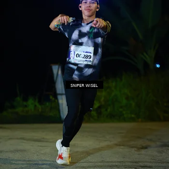 Runner Photo 8427954