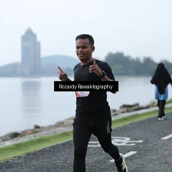 Runner Photo 8427969
