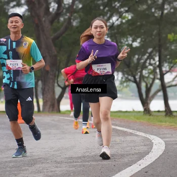 Runner Photo 8427974