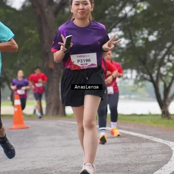 Runner Photo 8427976