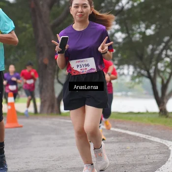 Runner Photo 8427991