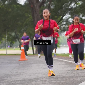 Runner Photo 8427992
