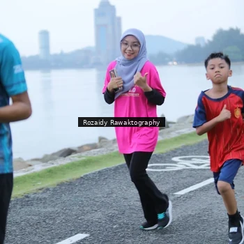 Runner Photo 8427999
