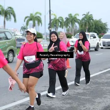 Runner Photo 8428005