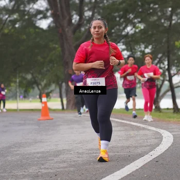 Runner Photo 8428015