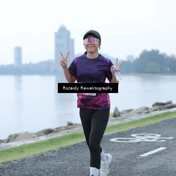 Runner Photo 8428033