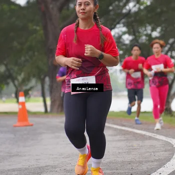 Runner Photo 8428039