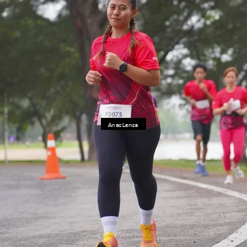 Runner Photo 8428041