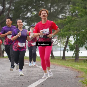 Runner Photo 8428074