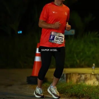 Runner Photo 8428077