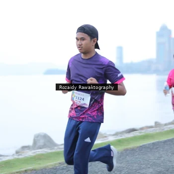 Runner Photo 8428091