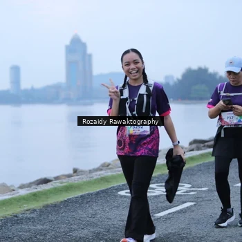 Runner Photo 8428095