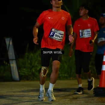 Runner Photo 8428099