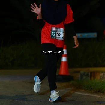Runner Photo 8428150