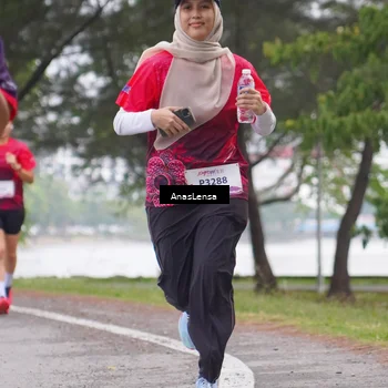 Runner Photo 8428172