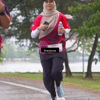 Runner Photo 8428173
