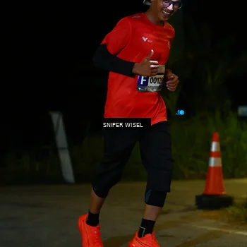 Runner Photo 8428207