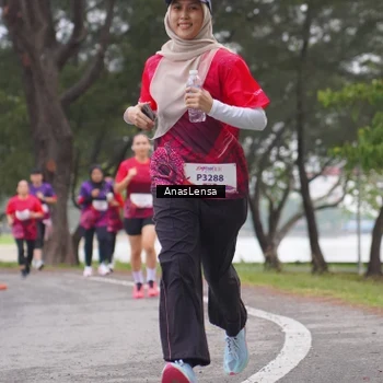 Runner Photo 8428217