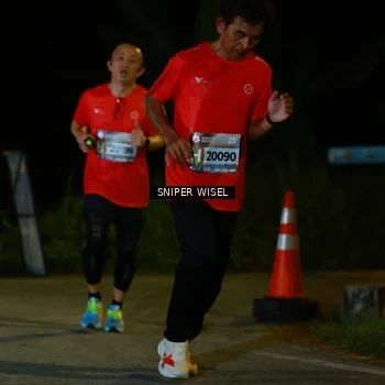 Runner Photo 8428220