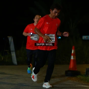 Runner Photo 8428222