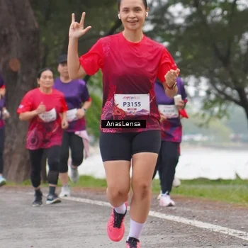 Runner Photo 8428230