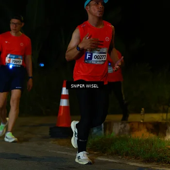Runner Photo 8428237