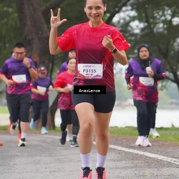 Runner Photo 8428267