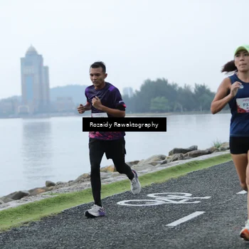 Runner Photo 8428281