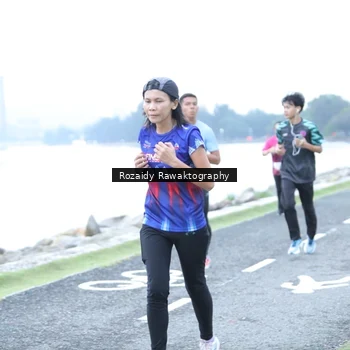 Runner Photo 8428298