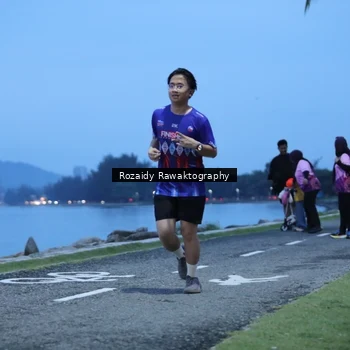 Runner Photo 8428305