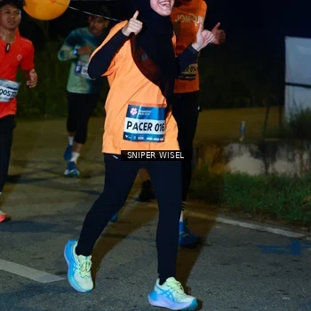 Runner Photo 8428355