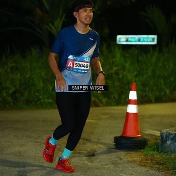 Runner Photo 8428368
