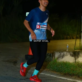 Runner Photo 8428369