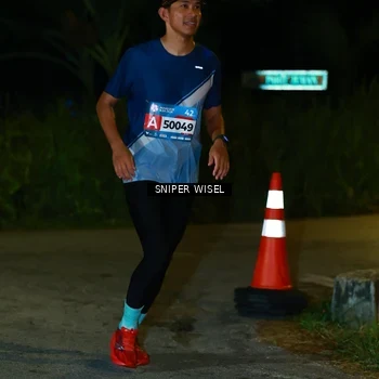 Runner Photo 8428371