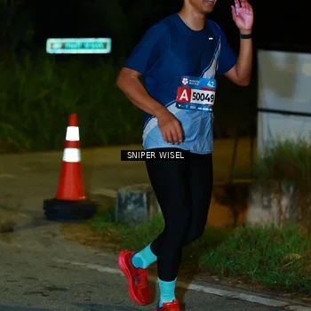 Runner Photo 8428375