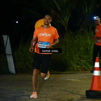 Runner Photo 8428385