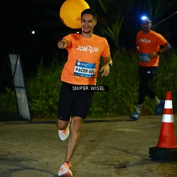 Runner Photo 8428386