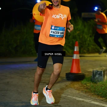 Runner Photo 8428389