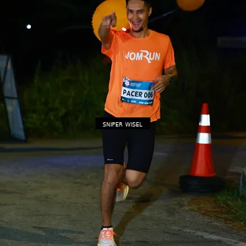 Runner Photo 8428393