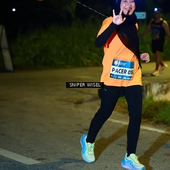 Runner Photo 8428412