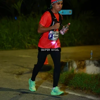 Runner Photo 8428445