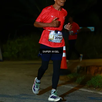 Runner Photo 8428502