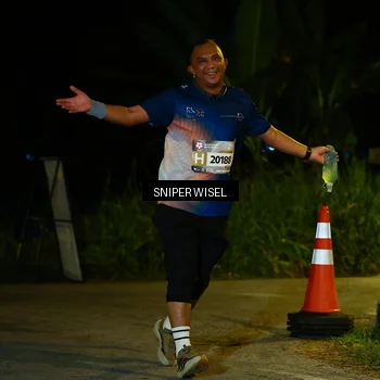 Runner Photo 8428562