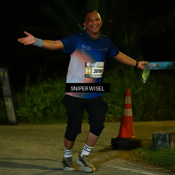 Runner Photo 8428563